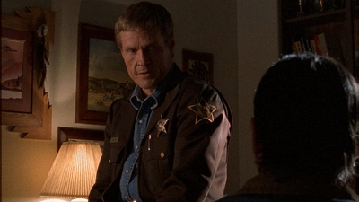 ROSWELL_-_E1X12_INTO_THE_WOODS_016.jpg