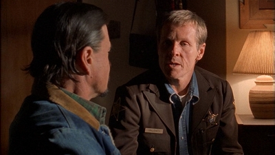ROSWELL_-_E1X12_INTO_THE_WOODS_028.jpg