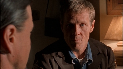 ROSWELL_-_E1X12_INTO_THE_WOODS_049.jpg
