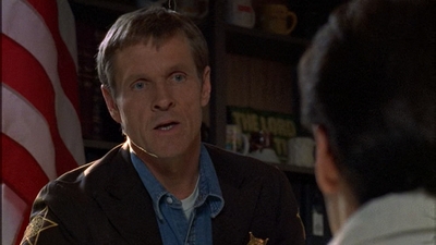 ROSWELL_-_E1X12_INTO_THE_WOODS_079.jpg