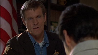 ROSWELL_-_E1X12_INTO_THE_WOODS_082.jpg