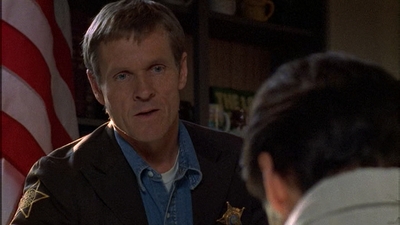 ROSWELL_-_E1X12_INTO_THE_WOODS_085.jpg