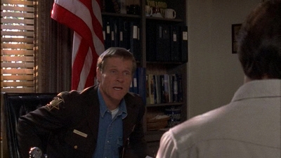 ROSWELL_-_E1X12_INTO_THE_WOODS_103.jpg