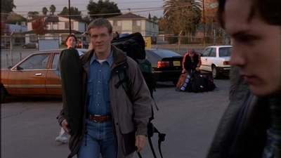 ROSWELL_-_E1X12_INTO_THE_WOODS_112.jpg