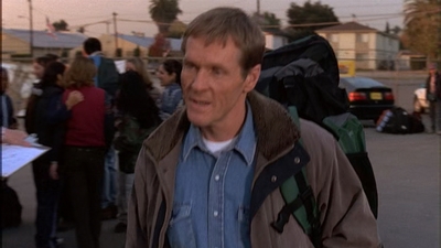 ROSWELL_-_E1X12_INTO_THE_WOODS_138.jpg