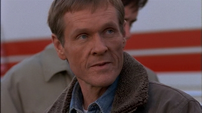 ROSWELL_-_E1X12_INTO_THE_WOODS_155.jpg
