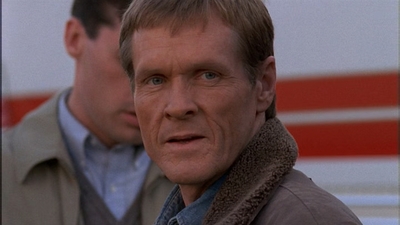 ROSWELL_-_E1X12_INTO_THE_WOODS_170.jpg