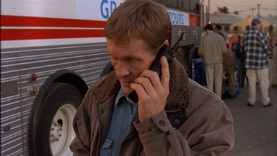 ROSWELL_-_E1X12_INTO_THE_WOODS_199.jpg