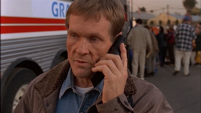 ROSWELL_-_E1X12_INTO_THE_WOODS_208.jpg
