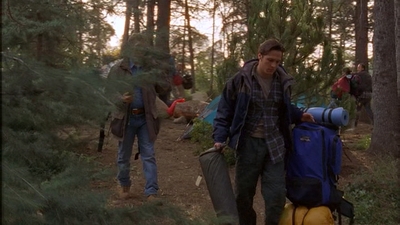 ROSWELL_-_E1X12_INTO_THE_WOODS_263.jpg