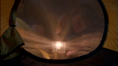 ROSWELL_-_E1X12_INTO_THE_WOODS_296.jpg