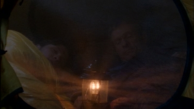 ROSWELL_-_E1X12_INTO_THE_WOODS_317.jpg