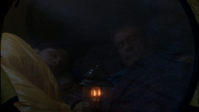 ROSWELL_-_E1X12_INTO_THE_WOODS_321.jpg