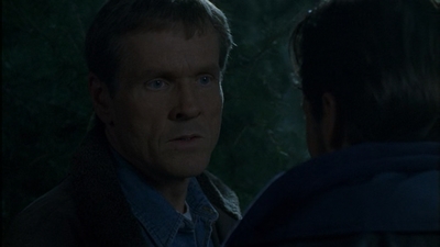 ROSWELL_-_E1X12_INTO_THE_WOODS_363.jpg