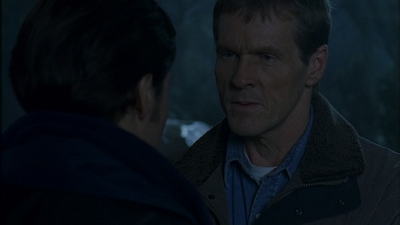 ROSWELL_-_E1X12_INTO_THE_WOODS_371.jpg