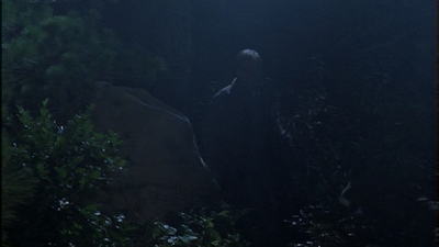 ROSWELL_-_E1X12_INTO_THE_WOODS_382.jpg