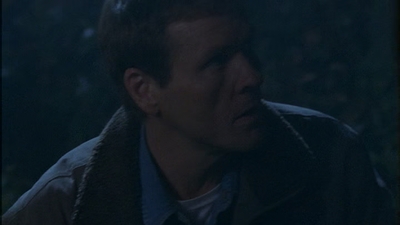 ROSWELL_-_E1X12_INTO_THE_WOODS_407.jpg