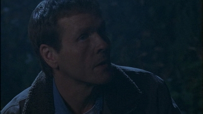ROSWELL_-_E1X12_INTO_THE_WOODS_413.jpg