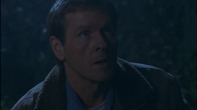 ROSWELL_-_E1X12_INTO_THE_WOODS_415.jpg