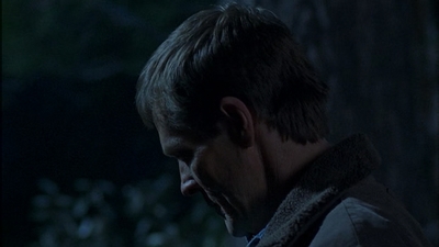 ROSWELL_-_E1X12_INTO_THE_WOODS_445.jpg