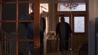 ROSWELL_-_E1X12_INTO_THE_WOODS_472.jpg