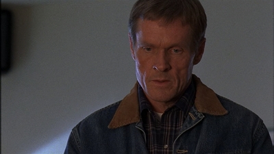 ROSWELL_-_E1X12_INTO_THE_WOODS_539.jpg