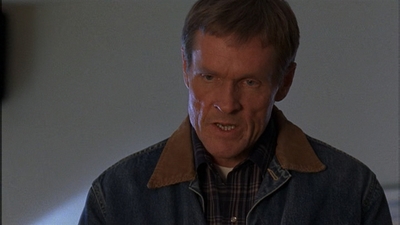 ROSWELL_-_E1X12_INTO_THE_WOODS_544.jpg