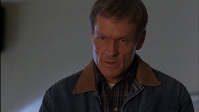 ROSWELL_-_E1X12_INTO_THE_WOODS_549.jpg