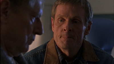 ROSWELL_-_E1X12_INTO_THE_WOODS_571.jpg