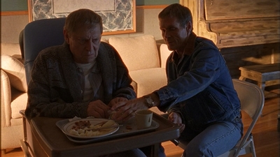 ROSWELL_-_E1X12_INTO_THE_WOODS_579.jpg
