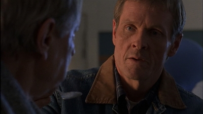 ROSWELL_-_E1X12_INTO_THE_WOODS_583.jpg