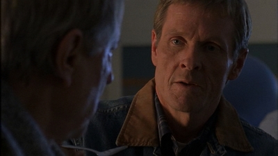 ROSWELL_-_E1X12_INTO_THE_WOODS_586.jpg