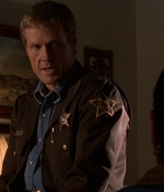 ROSWELL_-_E1X12_INTO_THE_WOODS_017.jpg