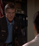 ROSWELL_-_E1X12_INTO_THE_WOODS_094.jpg