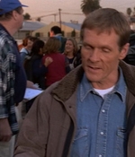 ROSWELL_-_E1X12_INTO_THE_WOODS_140.jpg
