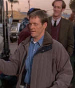 ROSWELL_-_E1X12_INTO_THE_WOODS_151.jpg