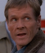 ROSWELL_-_E1X12_INTO_THE_WOODS_152.jpg