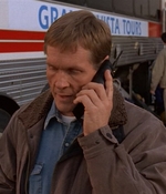 ROSWELL_-_E1X12_INTO_THE_WOODS_192.jpg