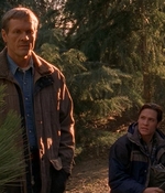 ROSWELL_-_E1X12_INTO_THE_WOODS_220.jpg