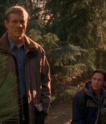 ROSWELL_-_E1X12_INTO_THE_WOODS_226.jpg