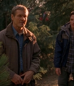 ROSWELL_-_E1X12_INTO_THE_WOODS_243.jpg