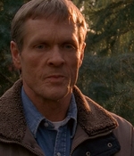 ROSWELL_-_E1X12_INTO_THE_WOODS_248.jpg