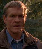 ROSWELL_-_E1X12_INTO_THE_WOODS_252.jpg