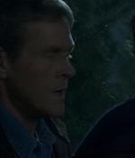 ROSWELL_-_E1X12_INTO_THE_WOODS_352.jpg