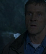 ROSWELL_-_E1X12_INTO_THE_WOODS_377.jpg