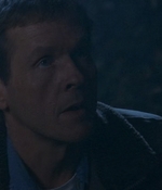 ROSWELL_-_E1X12_INTO_THE_WOODS_414.jpg