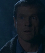 ROSWELL_-_E1X12_INTO_THE_WOODS_425.jpg