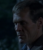ROSWELL_-_E1X12_INTO_THE_WOODS_438.jpg