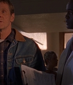 ROSWELL_-_E1X12_INTO_THE_WOODS_495.jpg