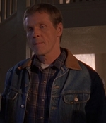 ROSWELL_-_E1X12_INTO_THE_WOODS_508.jpg